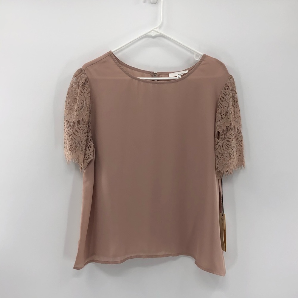 June and Hudson Blush Lace Short Sleeve Blouse - Picture 1 of 2